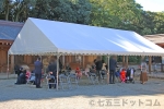 大宮氷川神社 玉垣内敷地内に設営された休憩用テントの様子