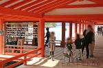厳島神社 回廊から平舞台へのルートの様子
